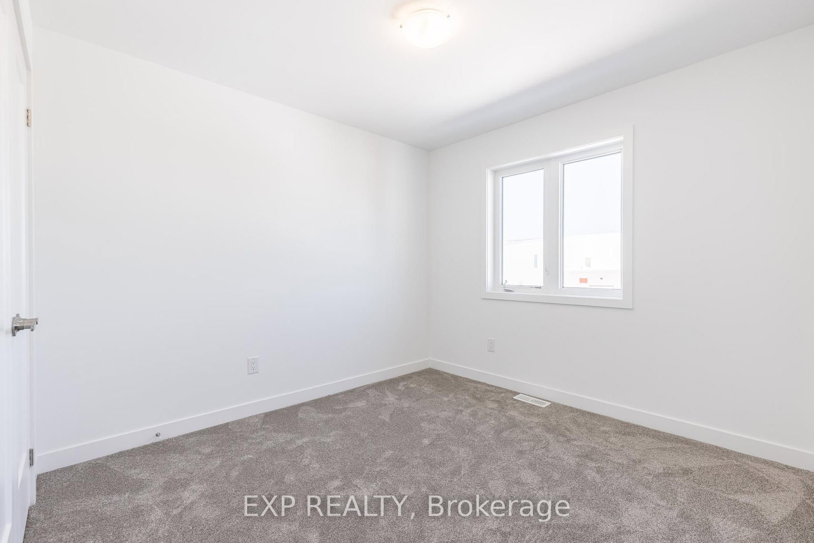 4263 Fourth Avenue, Unit 821 - Photo 18