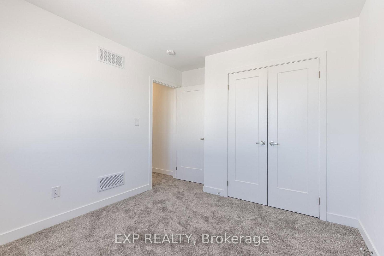 4263 Fourth Avenue, Unit 821 - Photo 19