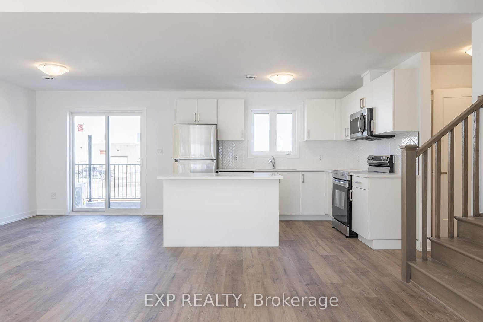 4263 Fourth Avenue, Unit 821 - Photo 4