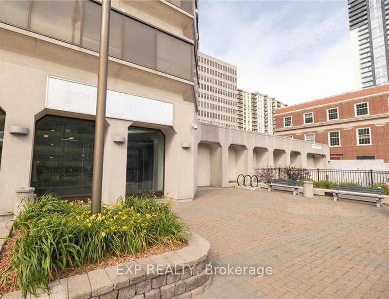 30 Duke St W, Kitchener, N2H 3W4 | Image 2