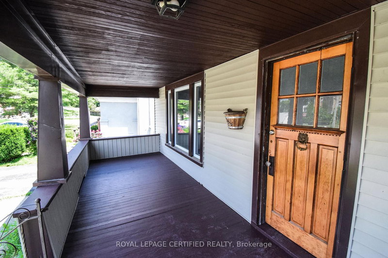 5810 Symmes St, Niagara Falls, L2G 2G3 | Image 3