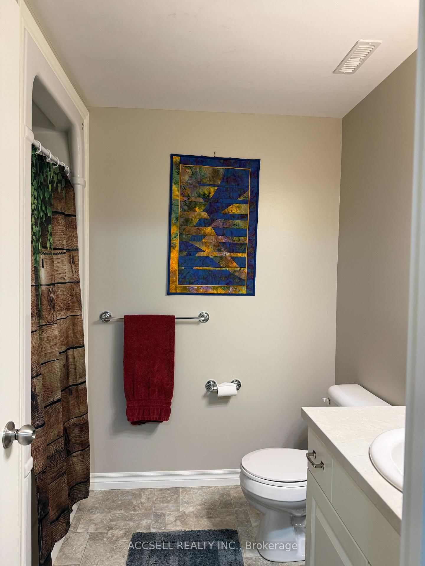 Listing Image 37