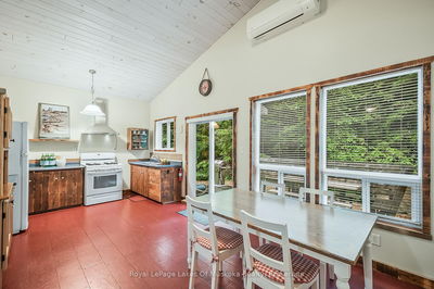1009 Kirbys Beach Rd, Bracebridge - Muskoka (N) image-0-2