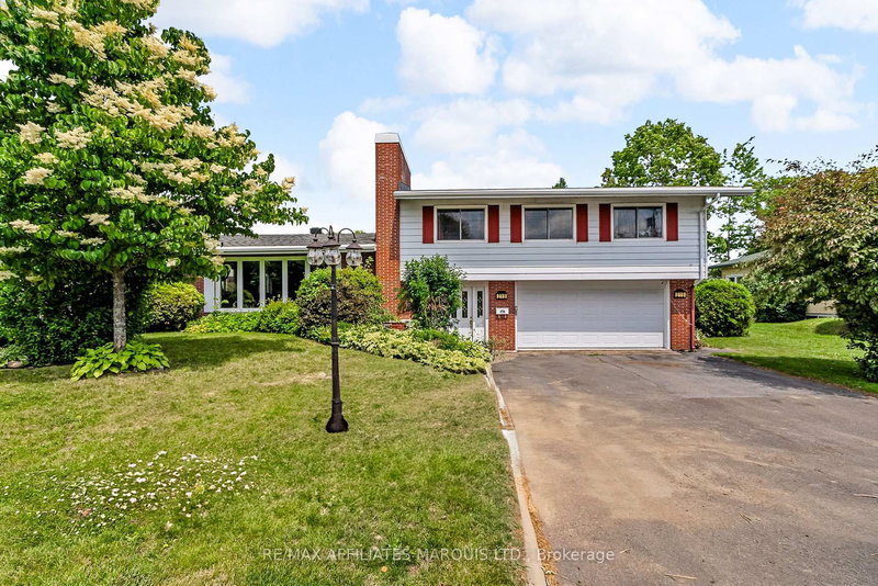 219 Pescod Ave, Cornwall, K6J 2H9 | Image 2