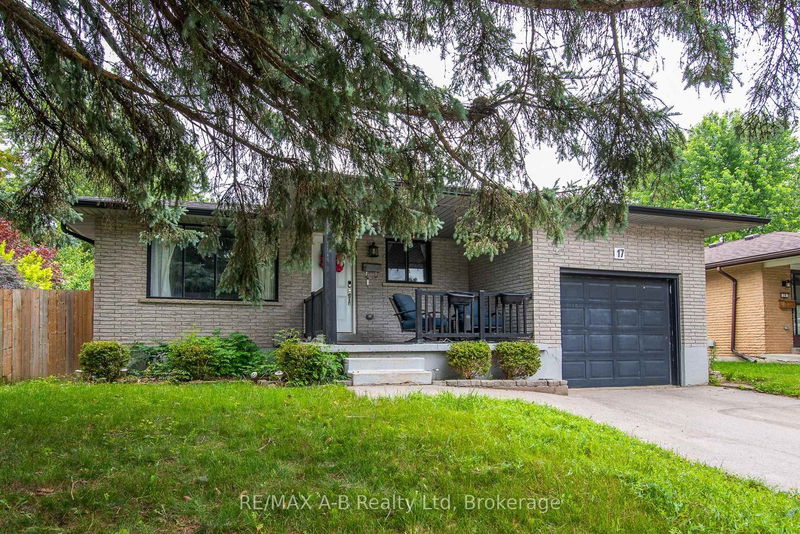 17 HICKORY Line, Stratford - Stratford image-0-0