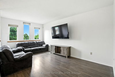 760 Hemlock St, Peterborough North - 1 South image-0-3