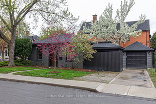 294 Caroline Street S