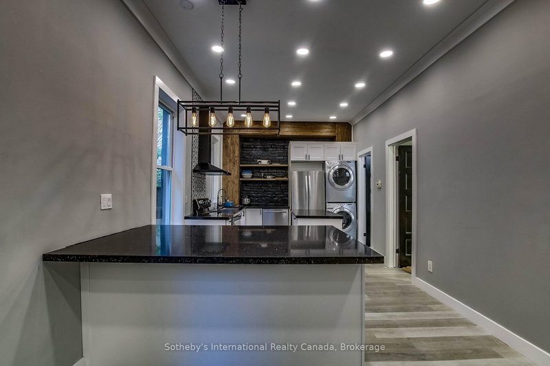 71 Briscoe St E, London South, N6C 1W8 | Image 2