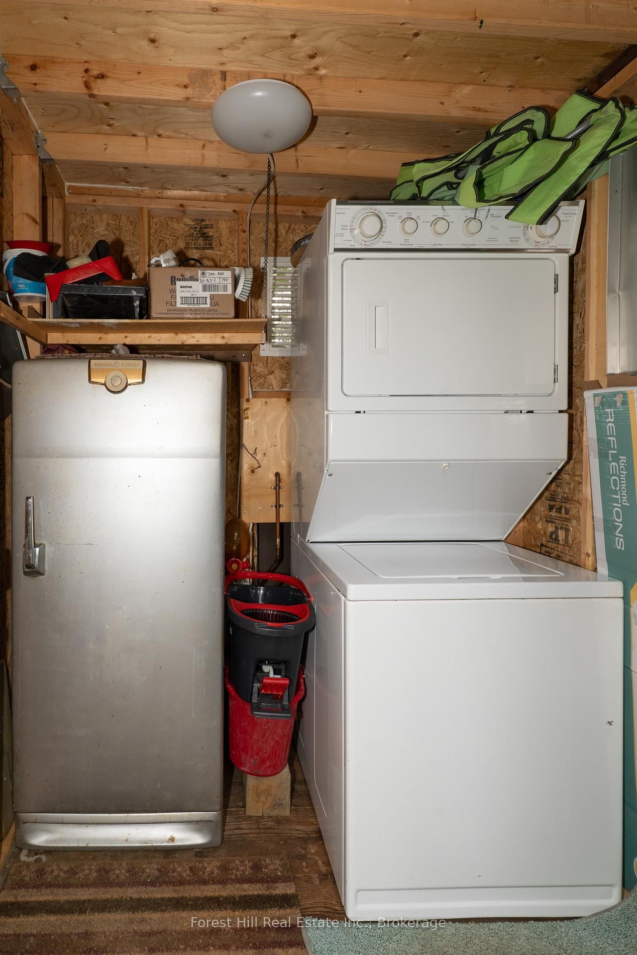 Listing Image 33