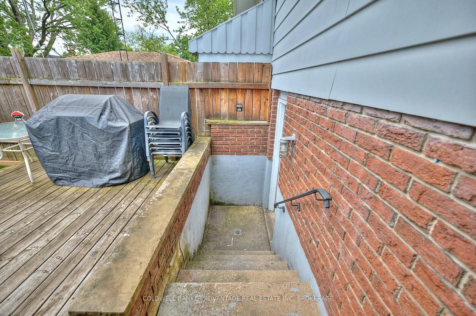 Listing Image 17