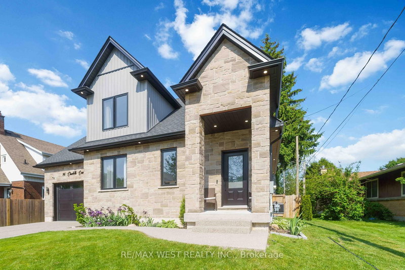 14 Charlotte Crt, Welland, L3C 1P5 | Image 2