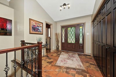 206 Deerwood Dr, Kinburn - Fitzroy Ward (South West) image-0-2