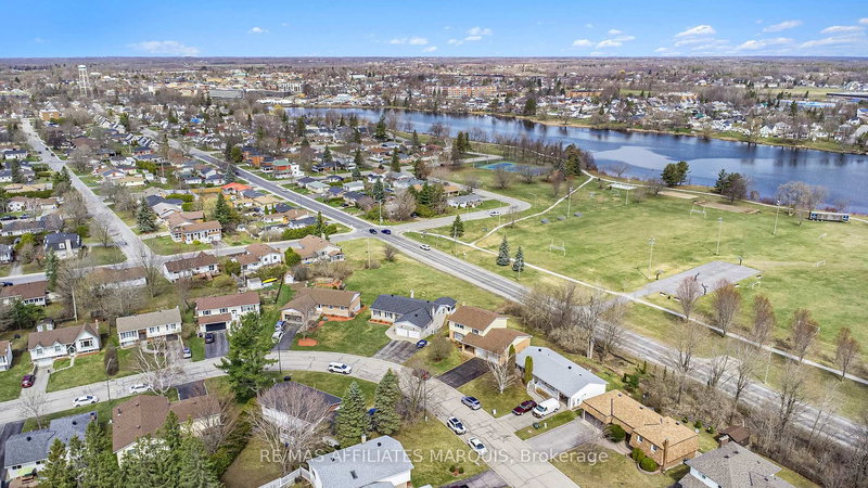 74 Colonel By Cres, Smiths Falls, K7A 5B6 | Image 3