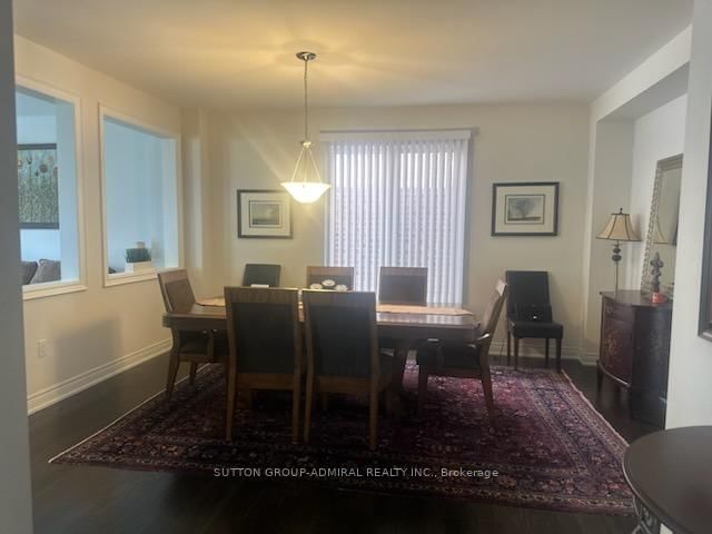 124 Fingland Cres, Hamilton, L8B 0S7 | Image 3