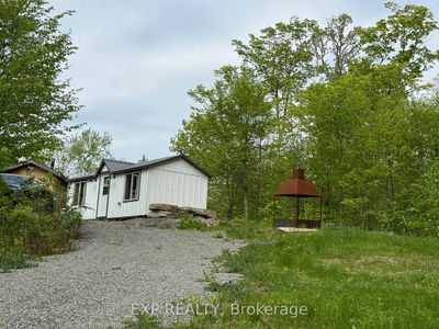 1077 POLAR BEAR Lane, Sharbot Lake - Frontenac Centre image-0-3