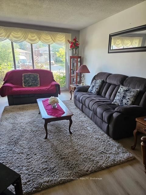 Semi-Detached House for sale at 97 Guildwood Drive, Hamilton, Ontario, L9C 6S3 - Gurnett - MLS: X12260195