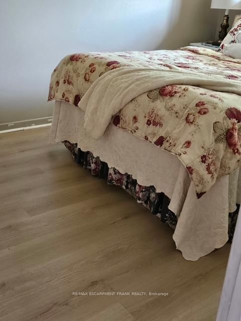 Semi-Detached House for sale at 97 Guildwood Drive, Hamilton, Ontario, L9C 6S3 - Gurnett - MLS: X12260195