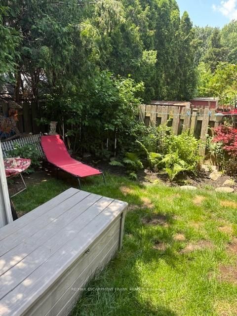 Semi-Detached House for sale at 97 Guildwood Drive, Hamilton, Ontario, L9C 6S3 - Gurnett - MLS: X12260195