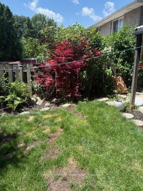 Semi-Detached House for sale at 97 Guildwood Drive, Hamilton, Ontario, L9C 6S3 - Gurnett - MLS: X12260195