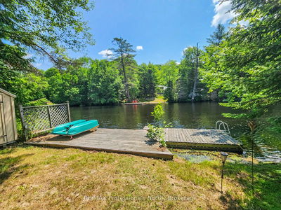 1068 Holiday Park Dr, Bracebridge - Macaulay