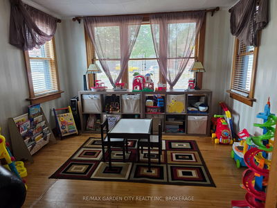 4409 Ontario St, Lincoln - Beamsville image-0-2