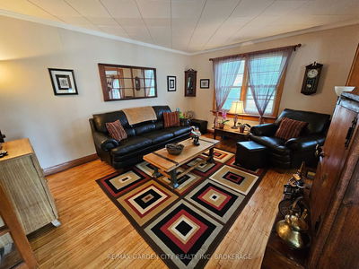 4409 Ontario St, Lincoln - Beamsville image-0-4