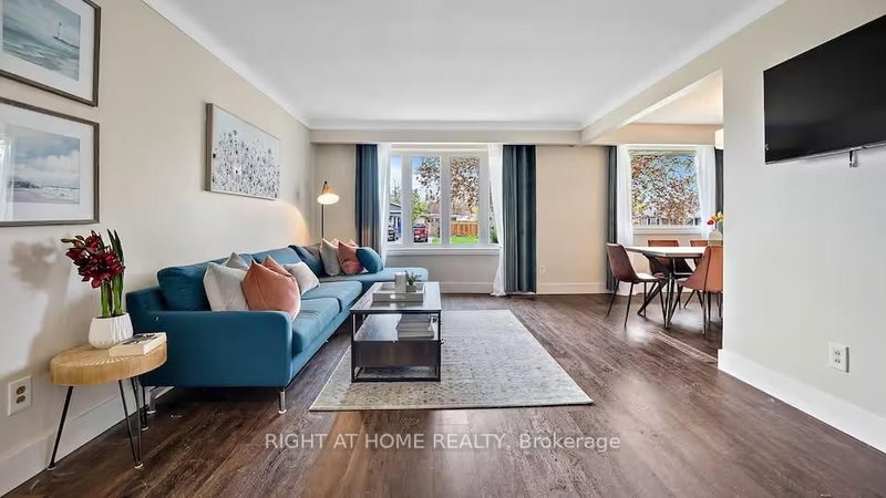 3 Governor Simcoe Dr, St. Catharines, L2N 3J1 | Image 2