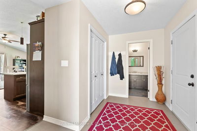 201 Hutton Hill Rd, West Grey - West Grey image-0-4