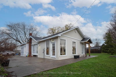 1093 SUNSET Dr, Fort Erie - Crescent Park image-0-1