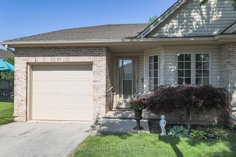 27 - 303 Central Ave, Grimsby, L3M 5L7 | Image 2