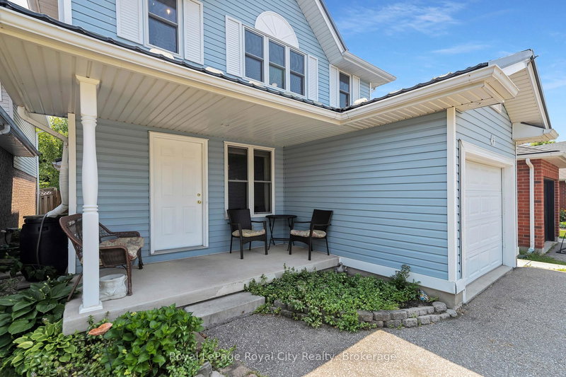 43 Hagan Ave, Guelph, N1E 7B7 | Image 3