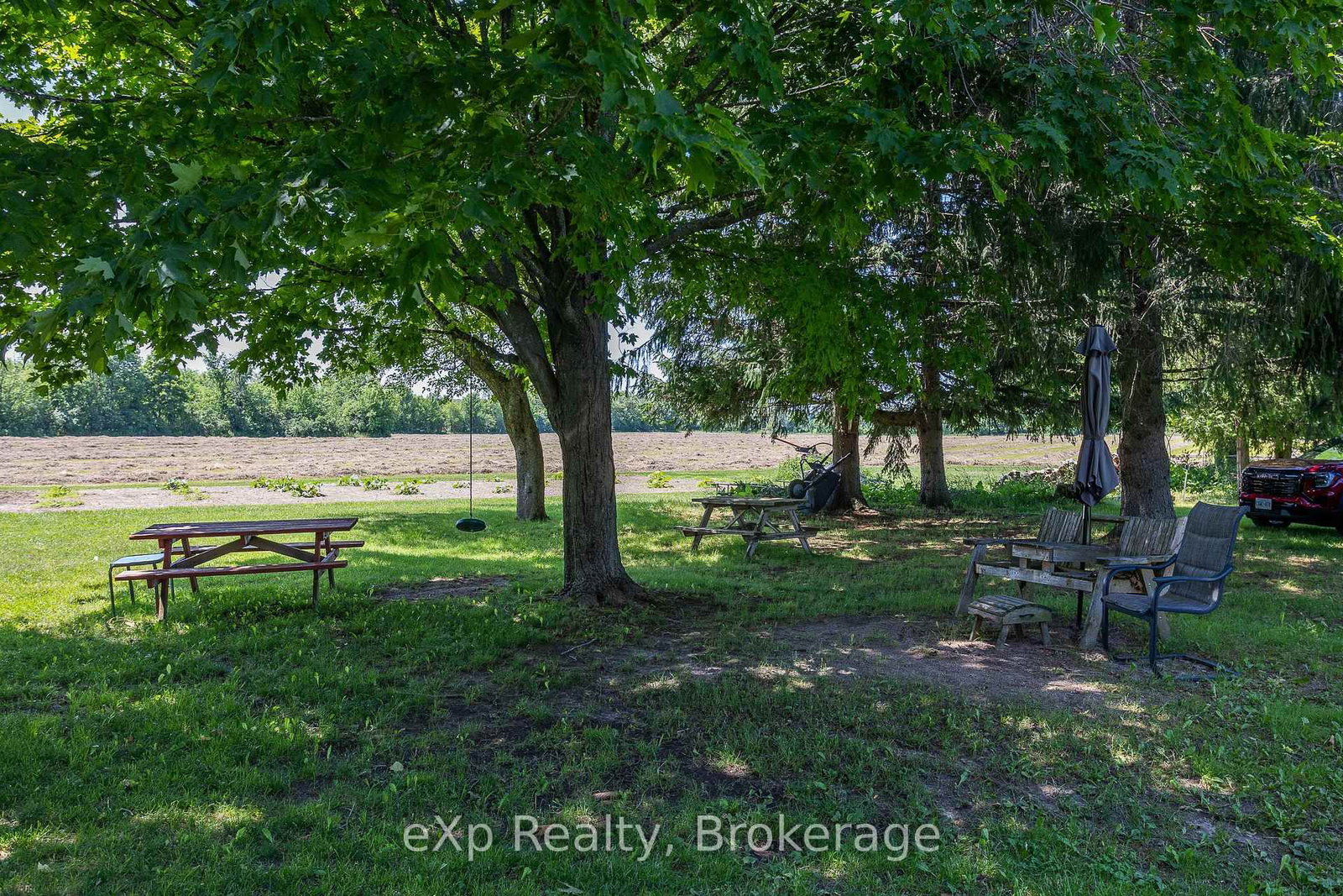 Listing Image 46