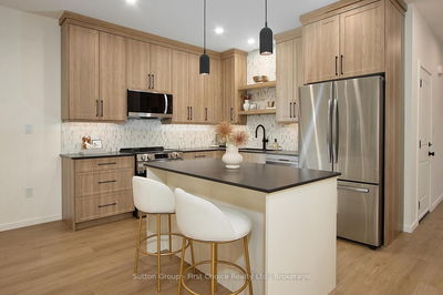 32 Cobourg Lane, Stratford - Stratford image-0-3