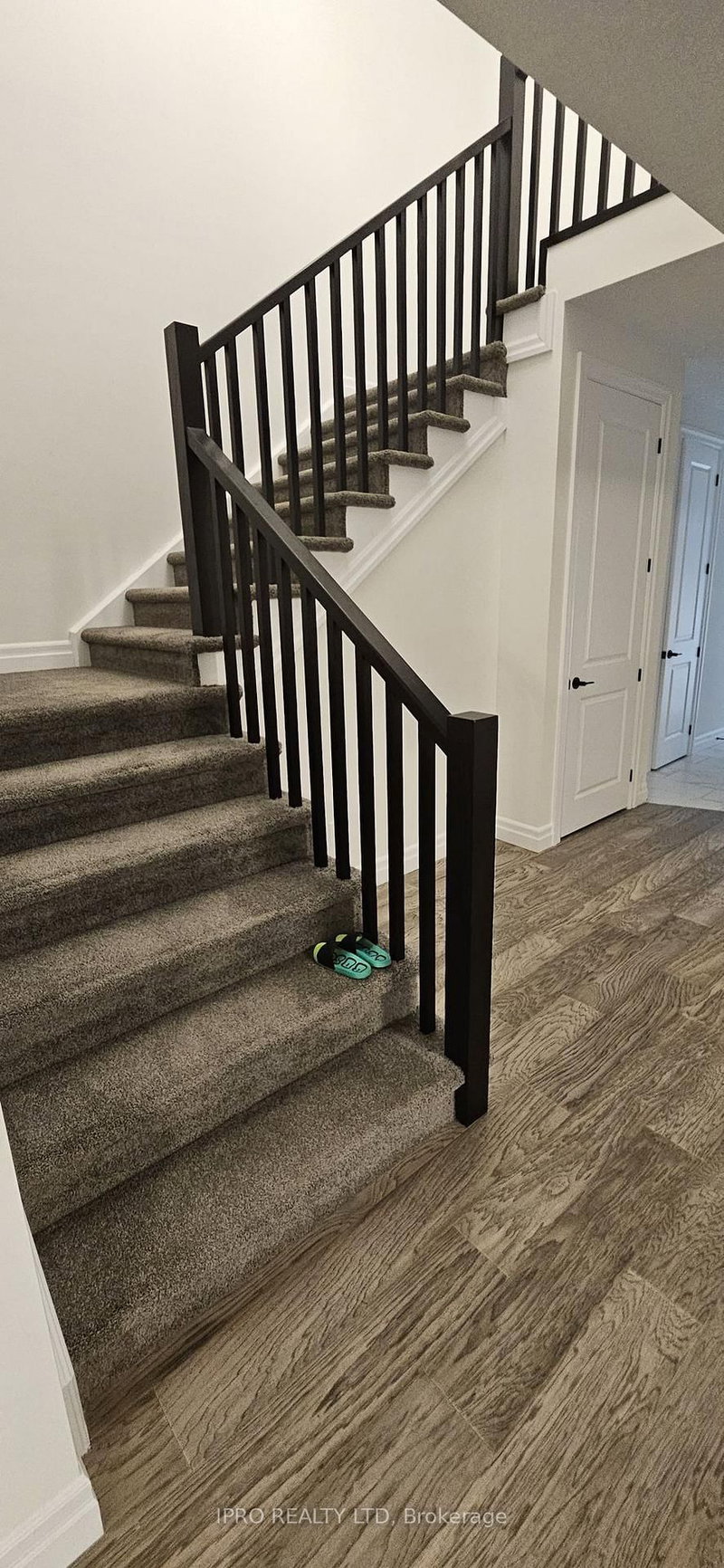 18 - 32 Faith St, Cambridge, N1T 0E8 | Image 2