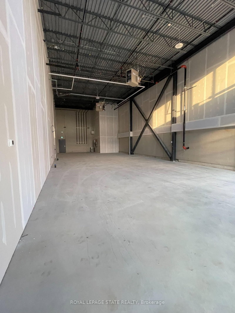 1 - 24 Ditton Dr N, Hamilton, L8W 0A9 | Image 3