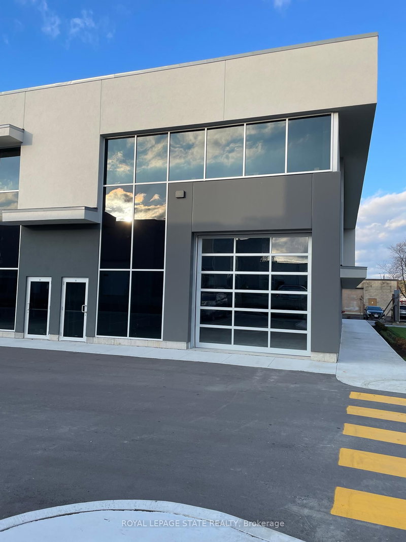 1 - 24 Ditton Dr, Hamilton, L8W 0A9 | Image 2