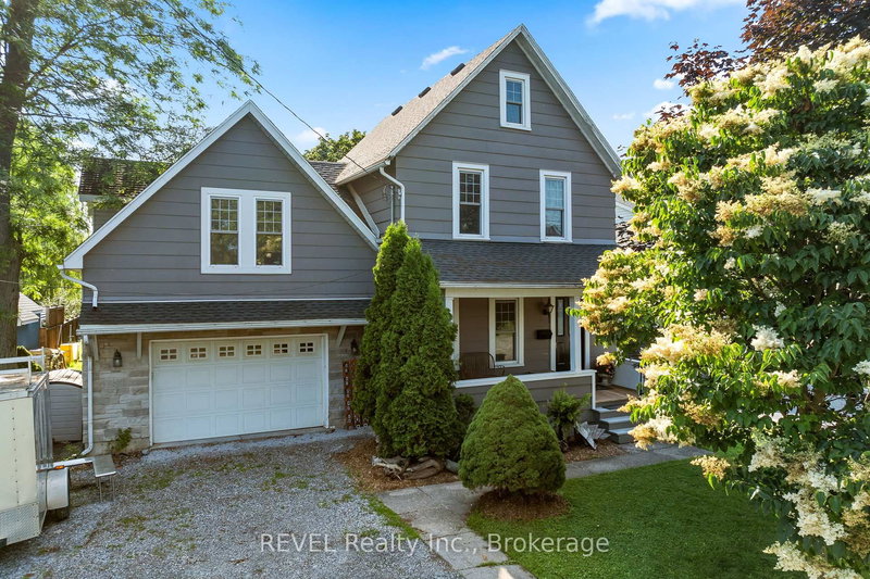 335 Helena St, Fort Erie, L2A 4J7 | Image 2