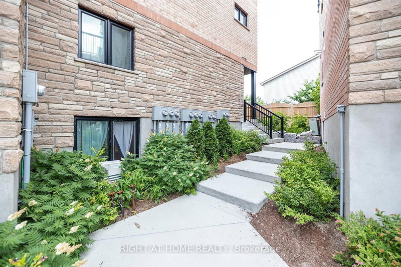 7A - 164 Heiman St, Kitchener, N2M 0B8 | Image 2