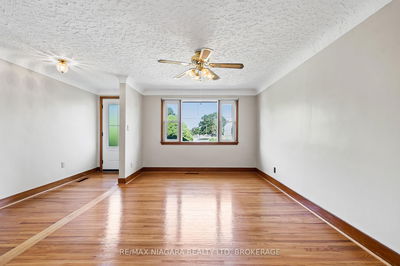 127 Louth St, St. Catharines - Rykert/Vansickle image-0-4