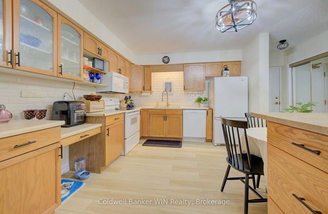 108 - 460 Durham Street W