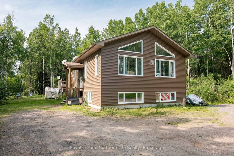 522 Hart Rd, Callander, P0H 1H0 | Image 3