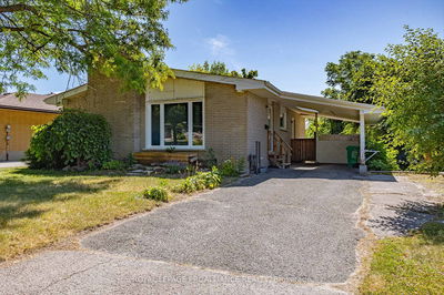 1182 MILBURN St, Peterborough North - 1 Central