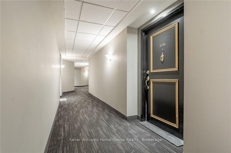 209 - 135 James St S, Hamilton, L8P 2Z6 | Image 3