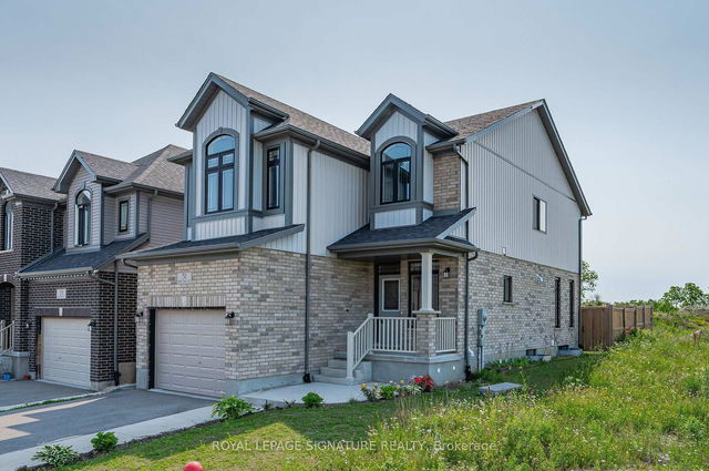51 Macaulay Street