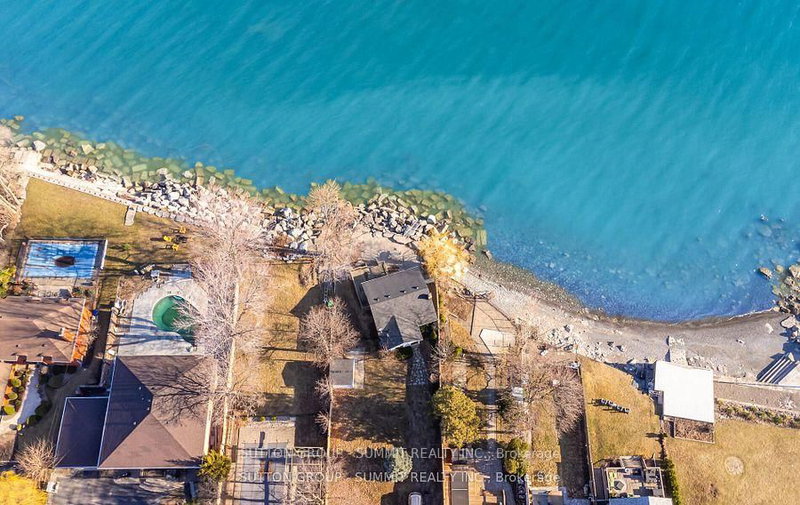 18 1/2 Lakeshore Dr, Hamilton, L8E 5C6 | Image 2