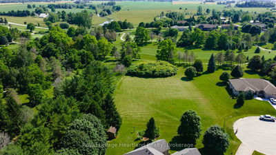 2 Fairway Rd, Huron East - Egmondville image-0-2