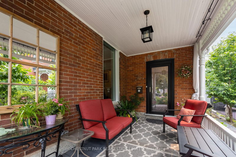 219 Charles St, Belleville - Belleville Ward image-0-0
