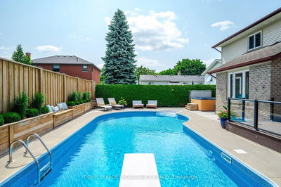 2112 Lorraine Dr, Peterborough North - 1 University Heights