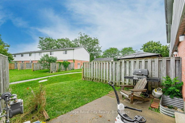 8 - 40 Imperial Road N