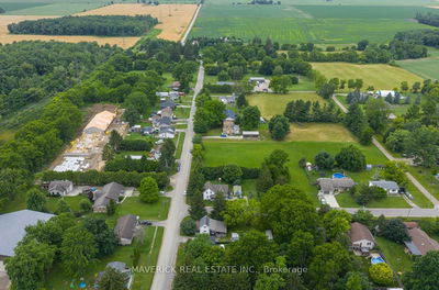 7982 Railroad Line, Brooke-Alvinston - Brooke Alvinston image-0-2
